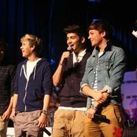 One Direction attends a fan event at the Hotel Arena | Picture 95487